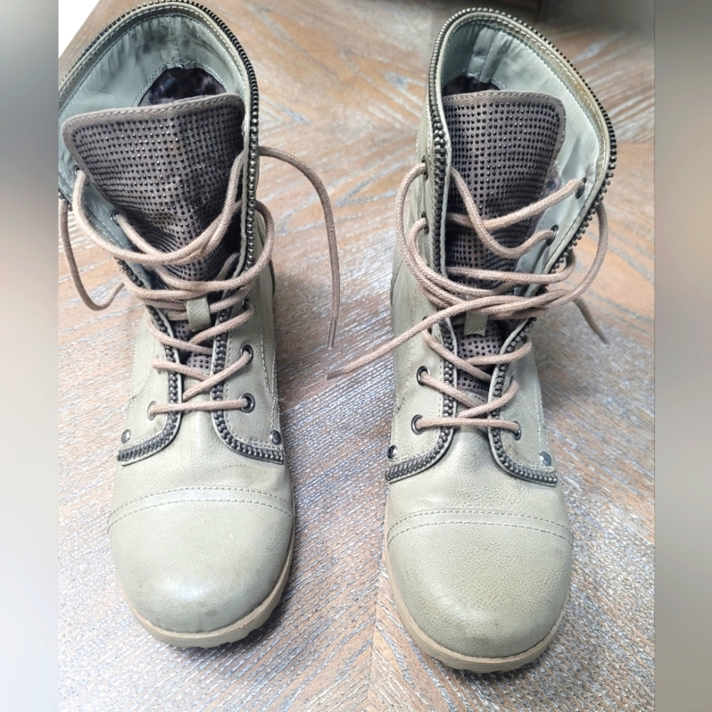 G By Guess Green/olive With Bling Combat Boots Lace-Up Women's Boots Size 8.5